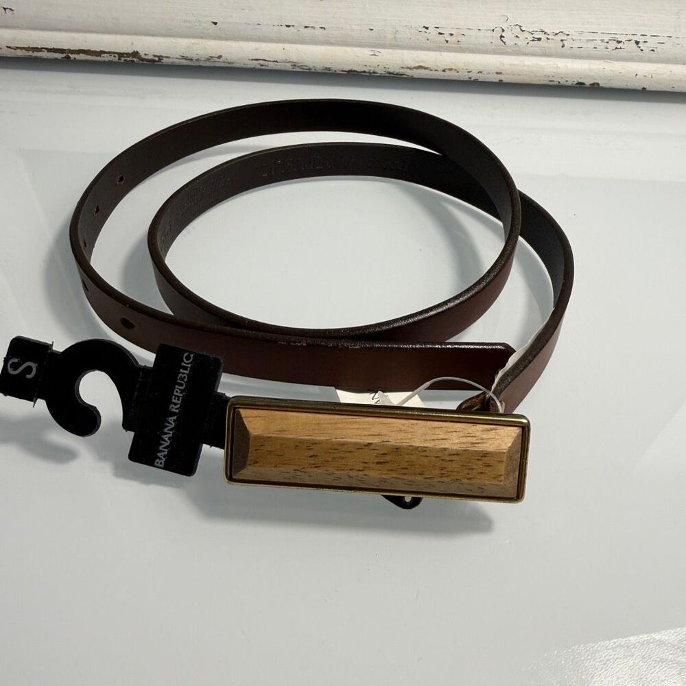Banana Republic Brown Genuine Leather Belt Wood Buckle Size S
